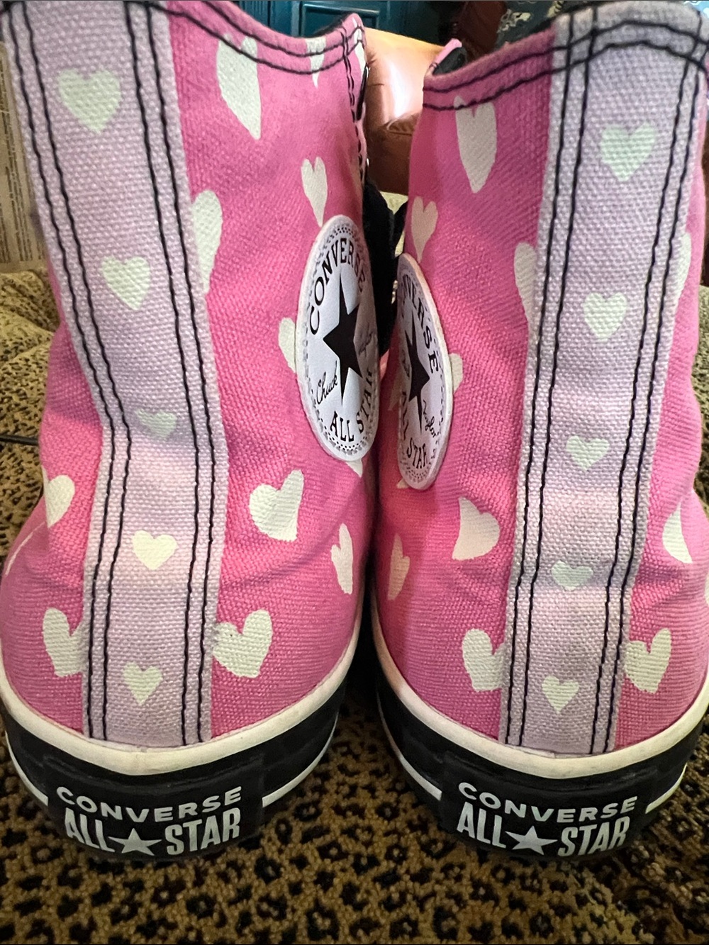 Converse Twisted Hearts Peony Pink High-Top Sneakers with Black Womens 9/ Mens 7 - Picture 7 of 12